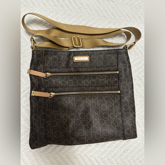 Calvin Klein Handbags - Calvin Klein Brown Logo Crossbody Bag Double Zip Adjustable Strap